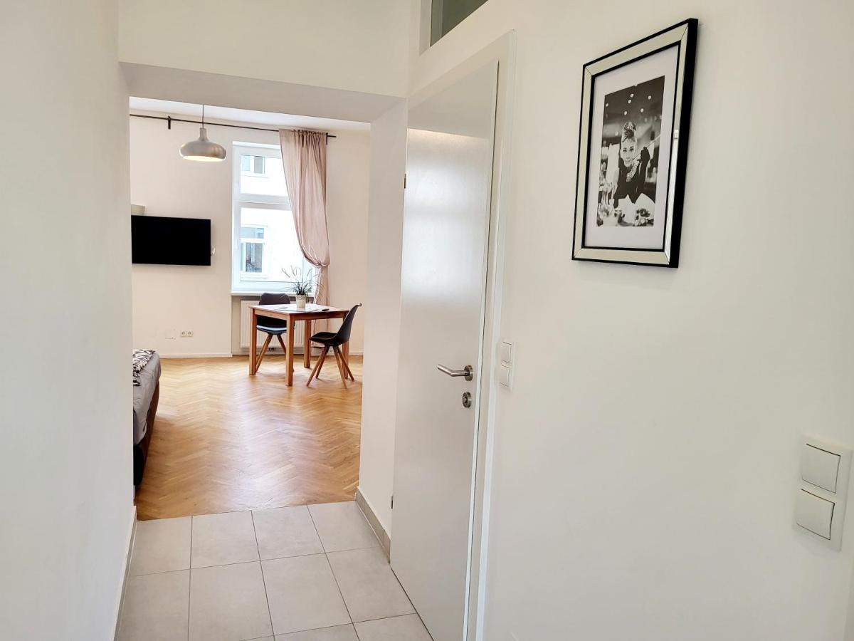 Buchengasse Apartment Vienna - Free Highspeed-Internet ภายนอก รูปภาพ