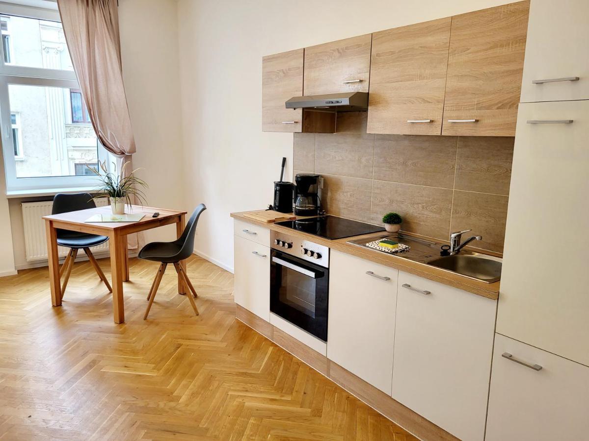 Buchengasse Apartment Vienna - Free Highspeed-Internet ภายนอก รูปภาพ